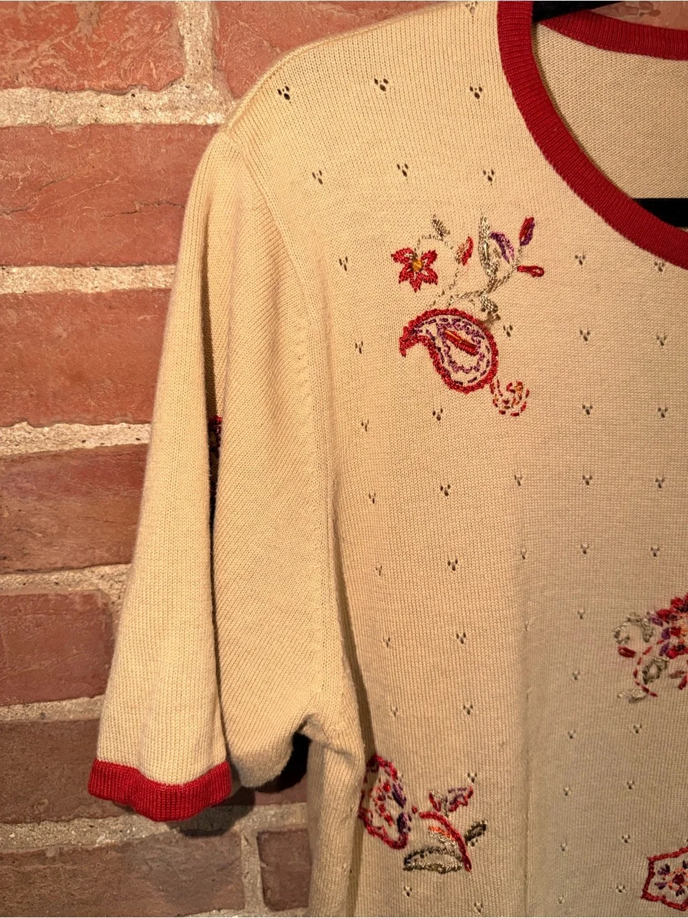 NAPA VALLEY Beige Knit Sweater Top Red Trim and Floral Embroidery Stitched Women